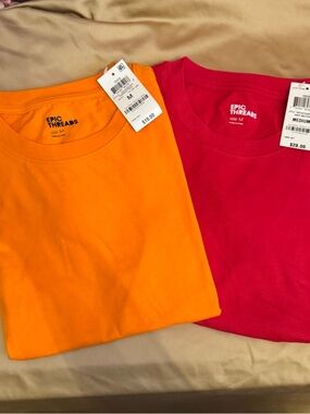 NWT Bundle of 2 Epic Threads boys short sleeve tees red orange – both size M